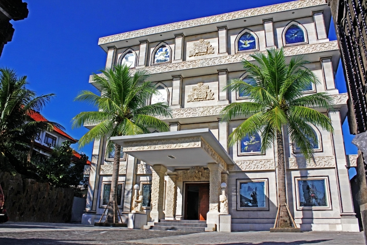 Gedung STIKES Bina Usada Bali
